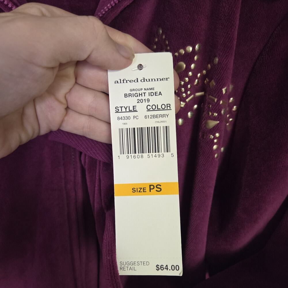 NWT Alfred Dunner Burgundy Velvet Zip Up Jacket With Embellishment Petite Small - Picture 5 of 8